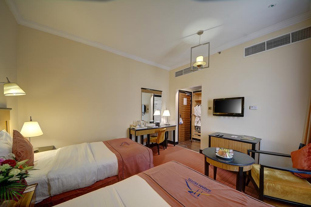 Rayan Hotel Corniche Sharjah Exterior photo