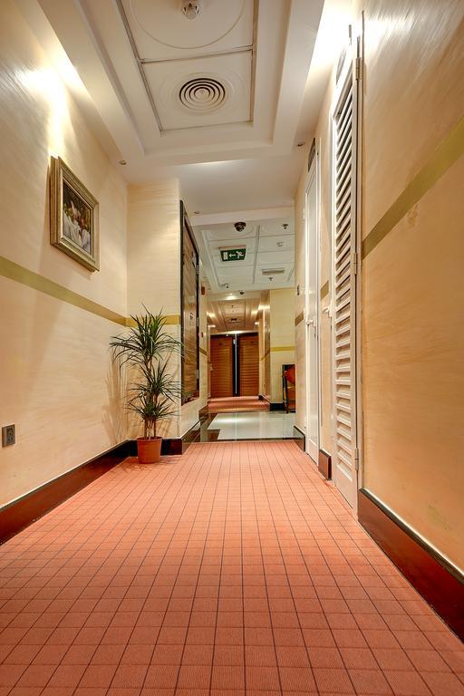Rayan Hotel Corniche Sharjah Exterior photo