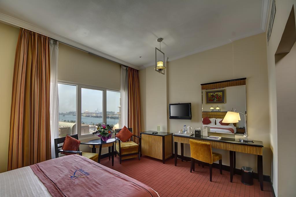 Rayan Hotel Corniche Sharjah Exterior photo